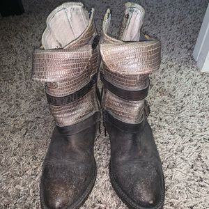 Free Bird boots